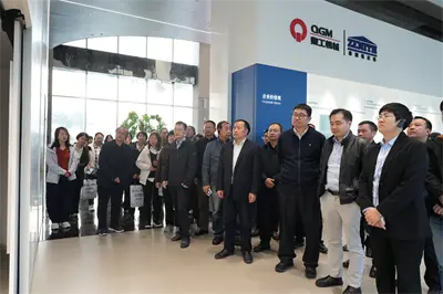 Den fjerde nasjonale tekniske komiteen for standardisering av byggemaskiner og utstyr om Quangong Co., Ltd.