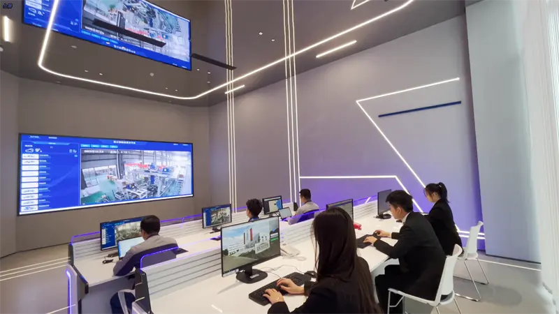 QGM Machinery: Dypdyrking av hovedvirksomheten i over 40 år, stående i forkant av innovasjon og ekspandere globalt med et internasjonalt perspektiv