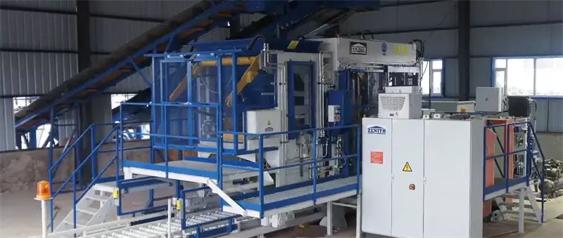 Et helautomatisert flerlags betongsammenlåsende mursteinsproduksjonsprosjekt har blitt lansert i Afrika.